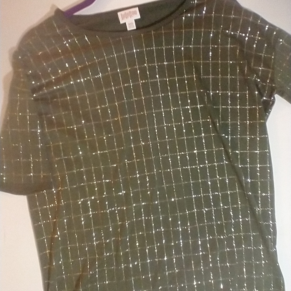 LuLaRoe Irma shirt